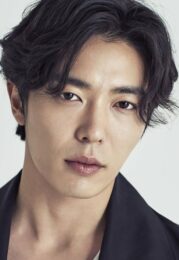 김재욱